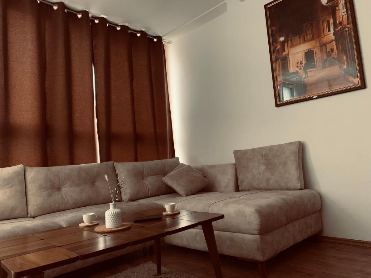 Hr Hotel 3*